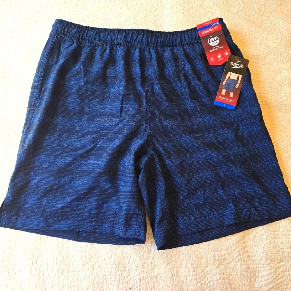 NWT Speedo Men's Tech Volley Athletic Shorts